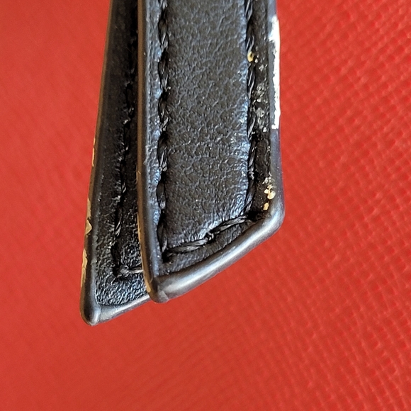 Carpisa Italian Red PVC Tote - Picture 5 of 12